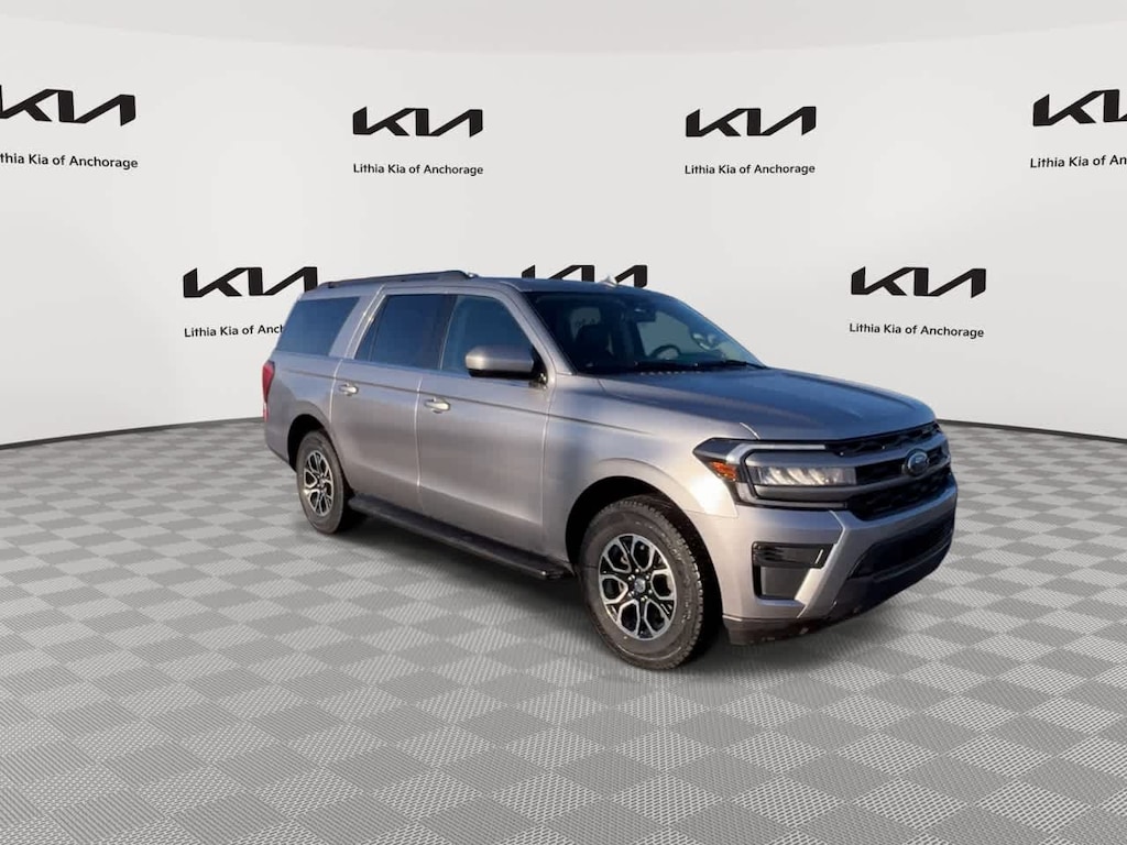 Used 2024 Ford Expedition Max XLT SUV
