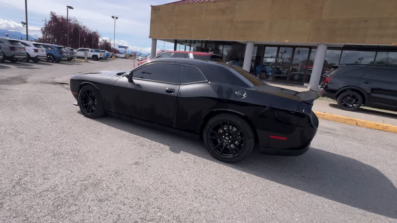 Thumbnail: 2018 Dodge Challenger - 6