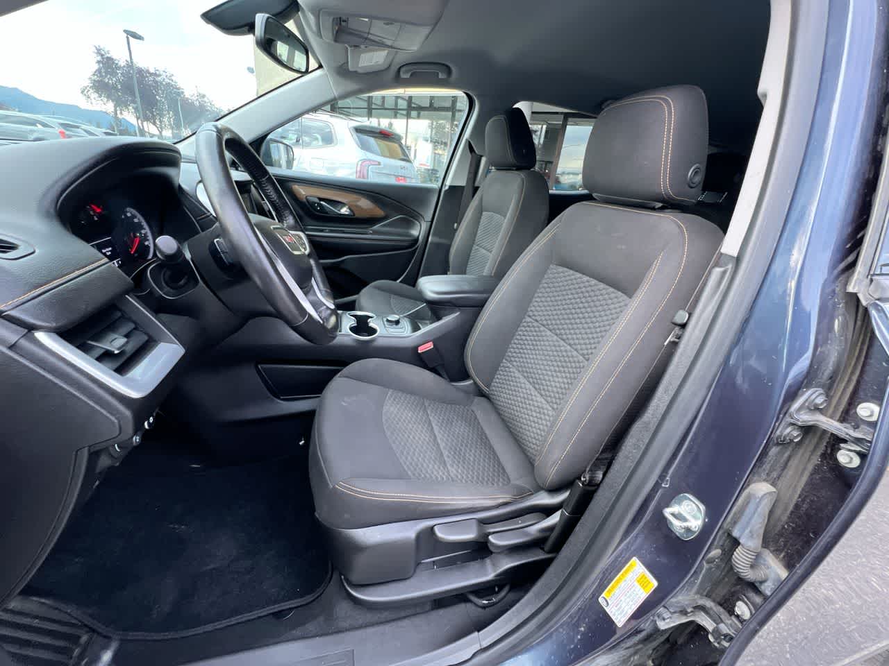 Thumbnail: 2018 GMC Terrain - 11