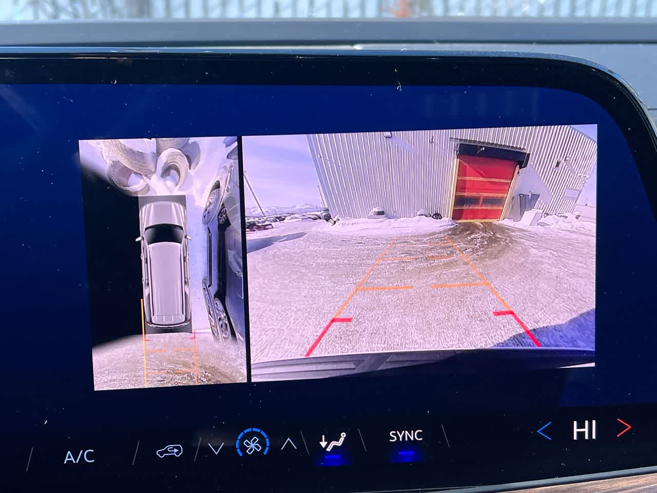 Thumbnail: 2025 Chevrolet Suburban - 17