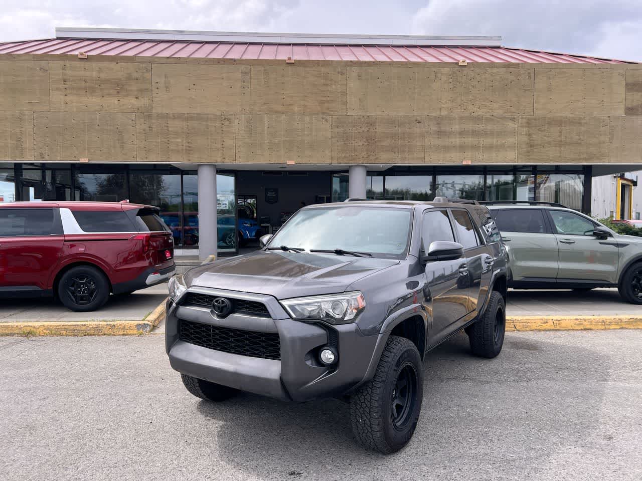 Thumbnail: 2019 Toyota 4Runner - 1