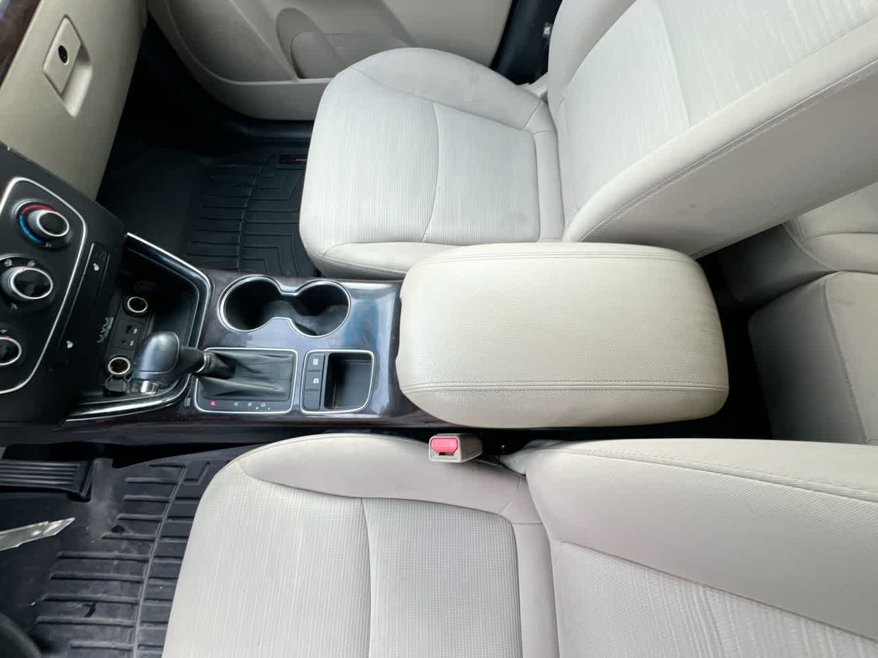 Thumbnail: 2015 Kia Sorento - 21