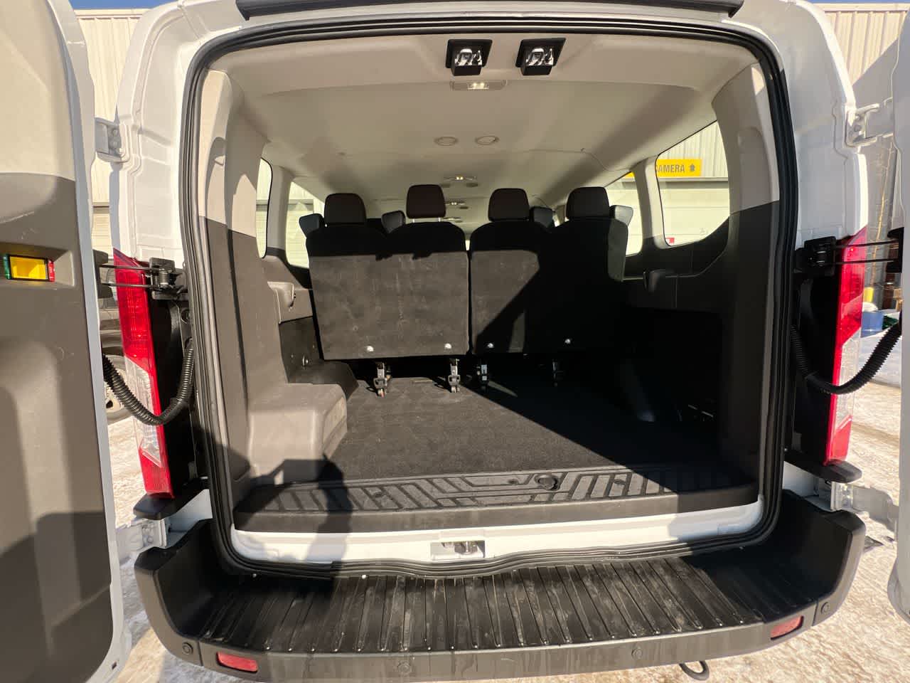 Thumbnail: 2023 Ford Econoline - 26