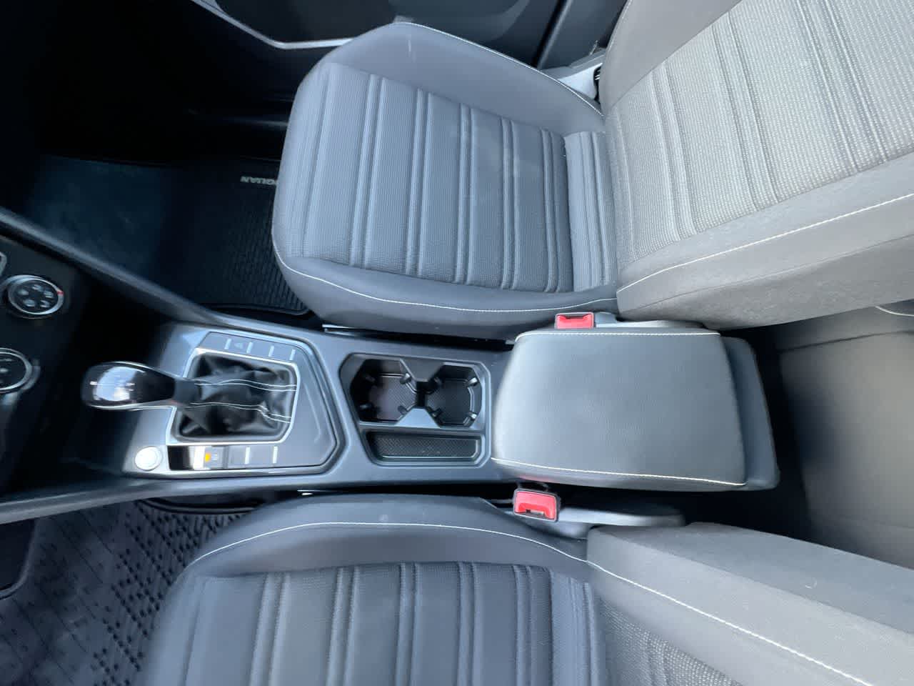 Thumbnail: 2023 Volkswagen Tiguan - 21