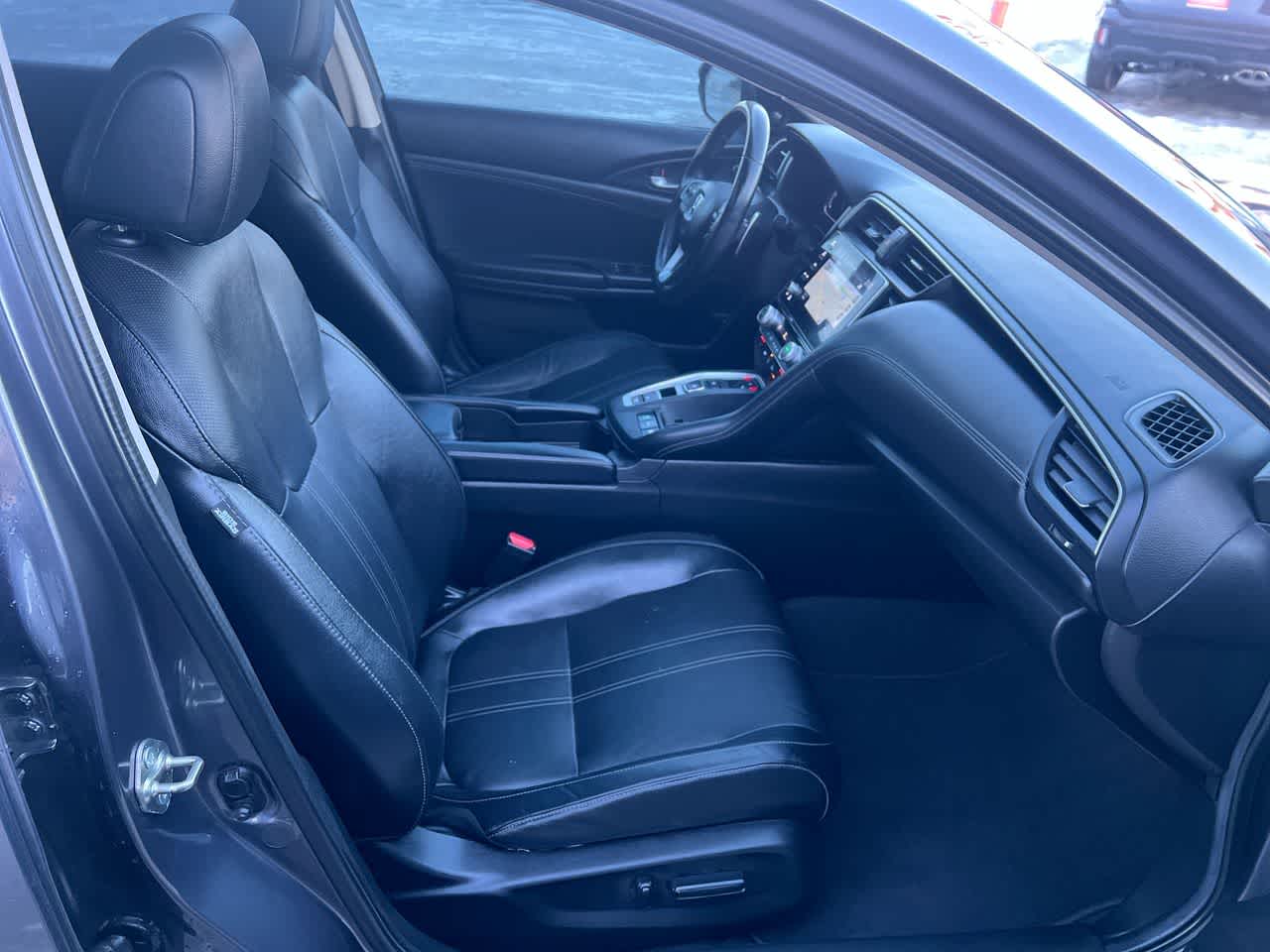 Thumbnail: 2020 Honda Insight - 28