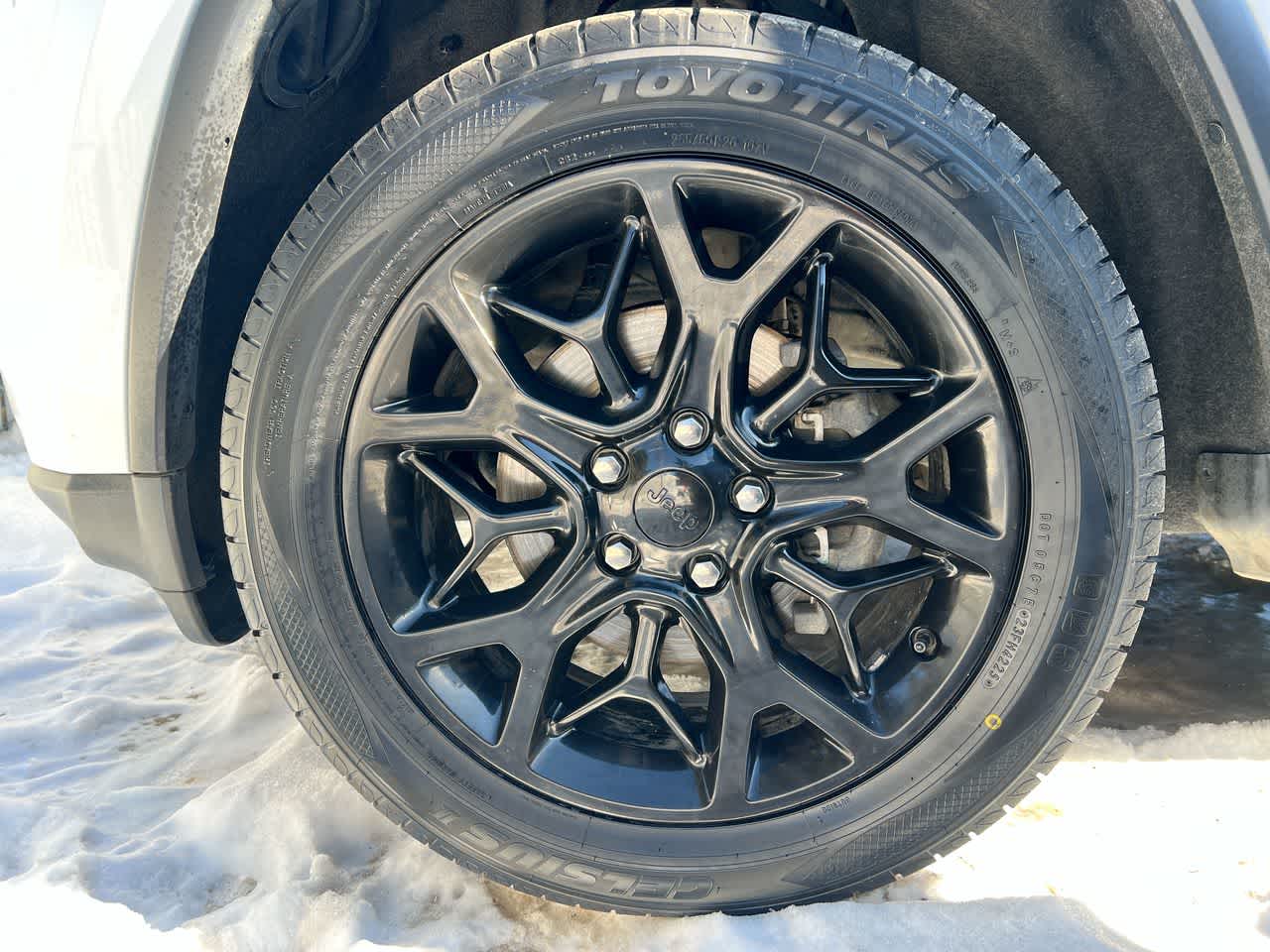 Thumbnail: 2020 Jeep Grand Cherokee - 10