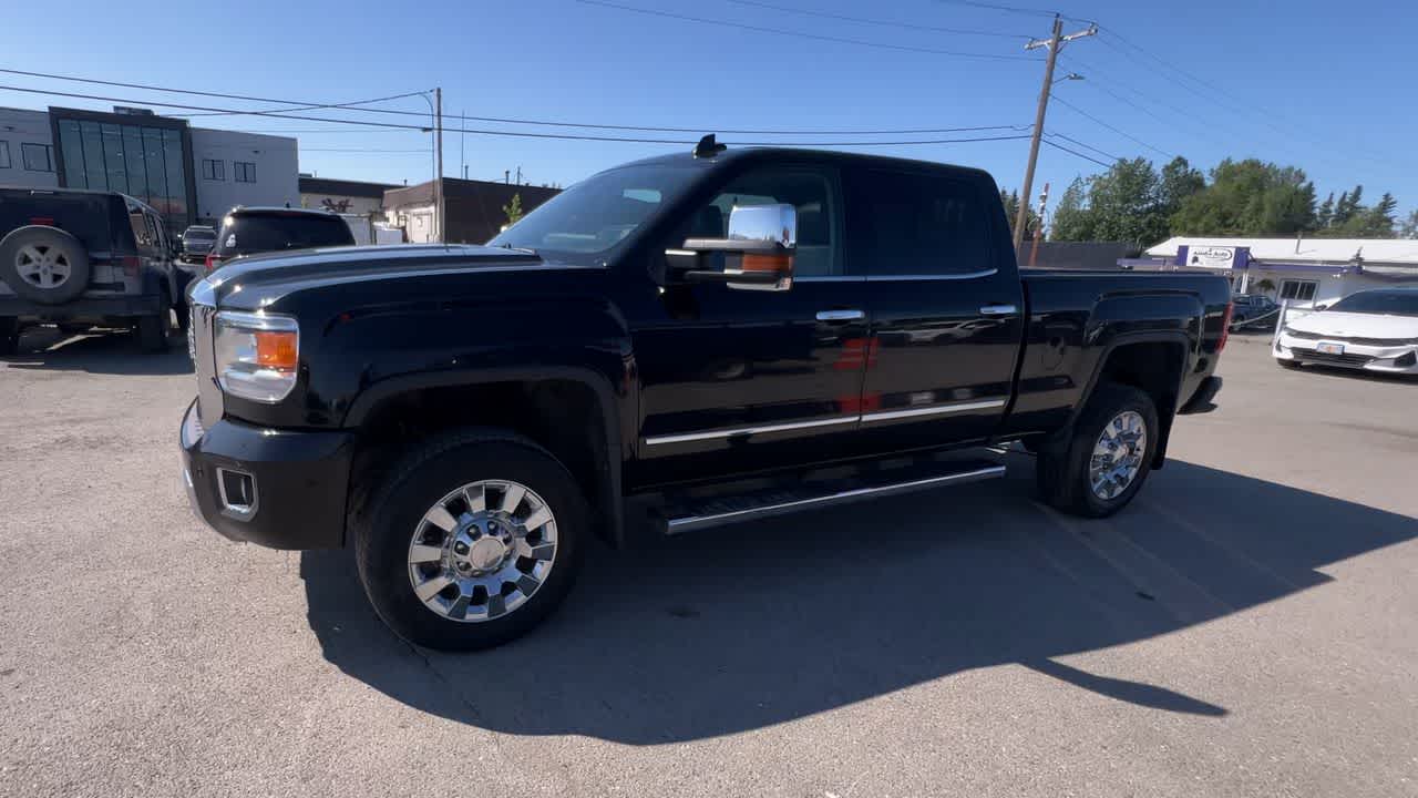 2017 GMC Sierra 2500 Denali 4