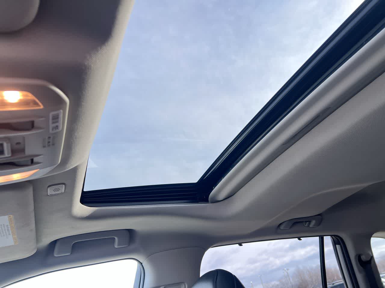 Thumbnail: 2023 Toyota Highlander - 22