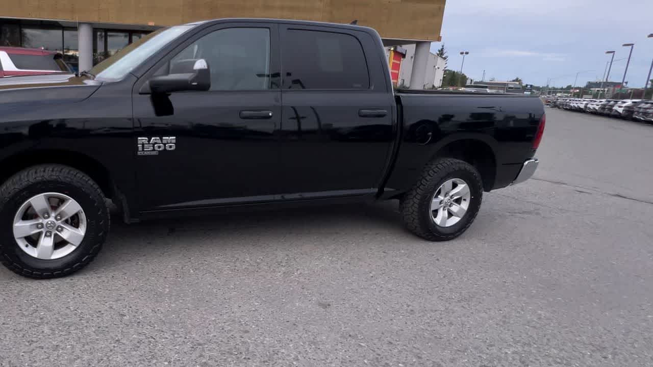 Thumbnail: 2023 RAM 1500 Classic - 4