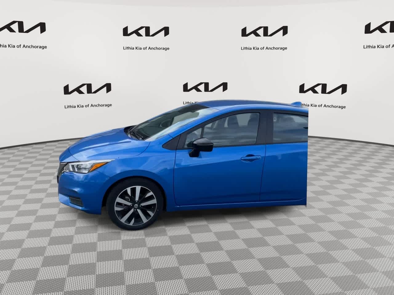 2022 Nissan Versa 1.6 SR photo 4