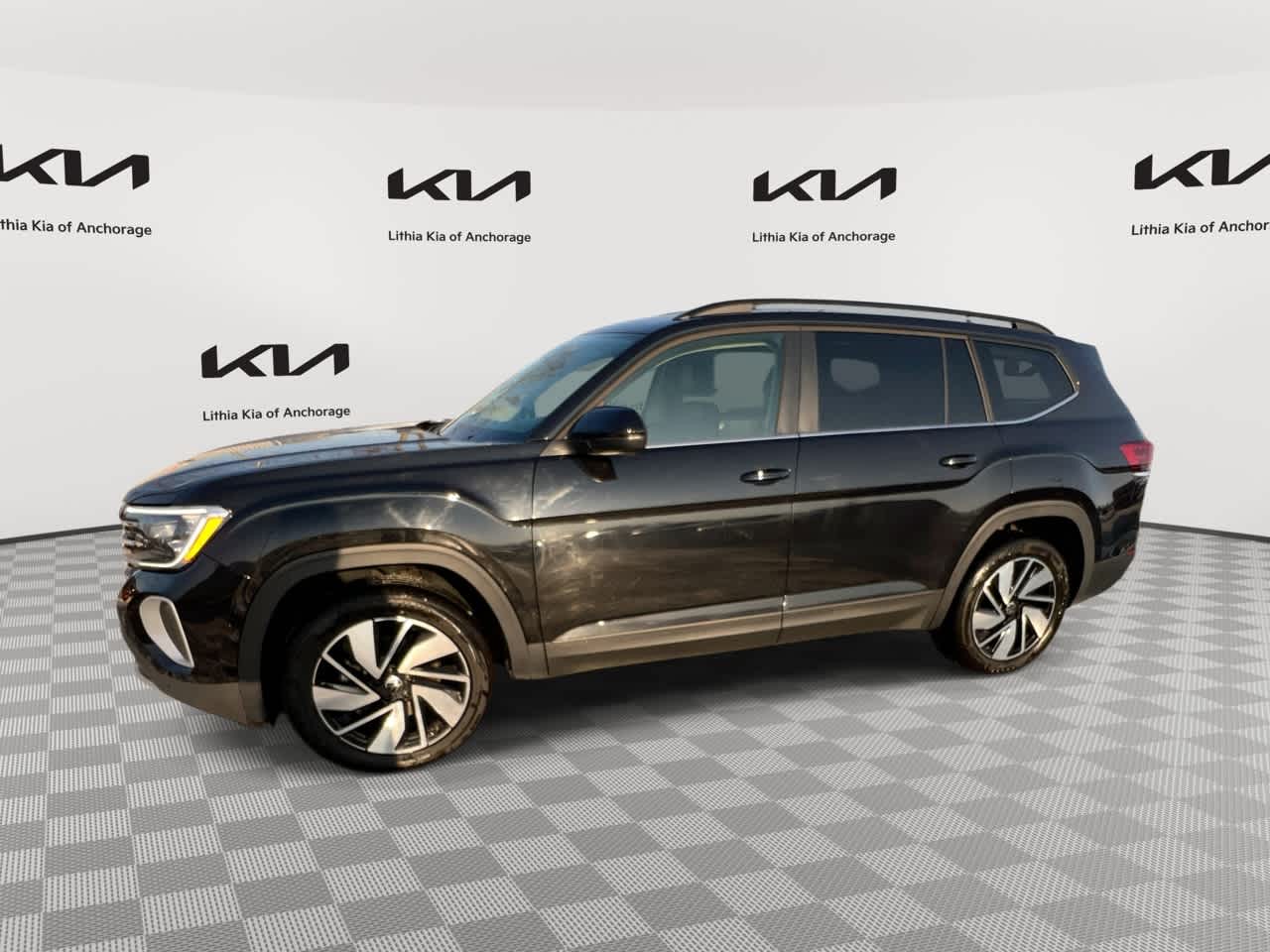 Thumbnail: 2025 Volkswagen Atlas - 1