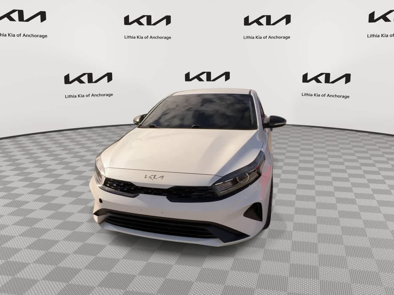 Thumbnail: 2024 Kia Forte - 4
