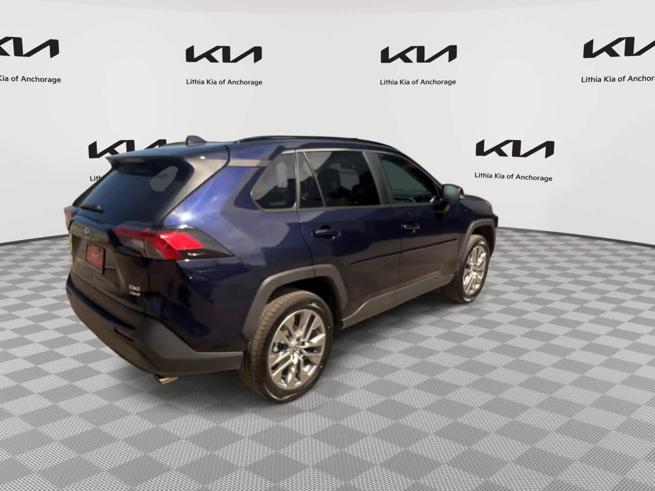 Thumbnail: 2023 Toyota RAV4 - 8