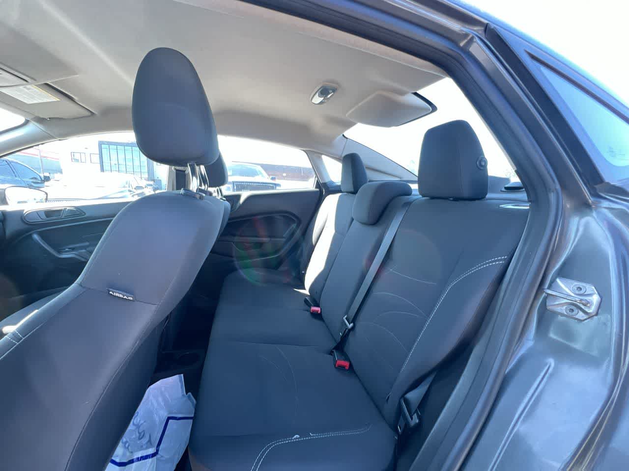 2018 Ford Fiesta SE 23