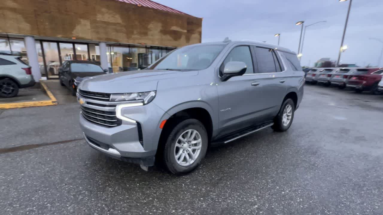 Thumbnail: 2023 Chevrolet Tahoe - 4