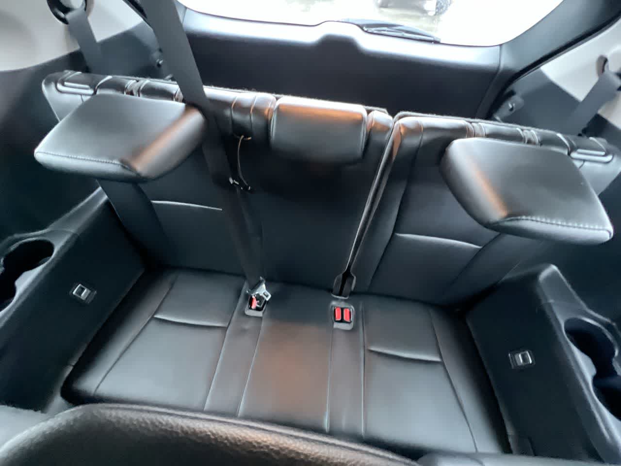 2020 Toyota Highlander XLE 24