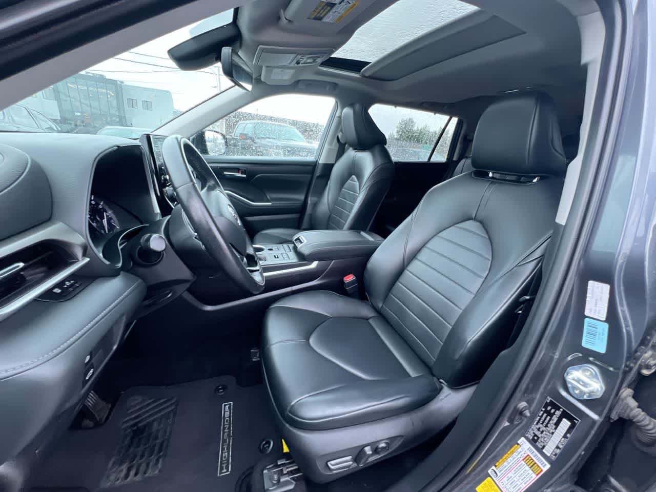2020 Toyota Highlander XLE 11