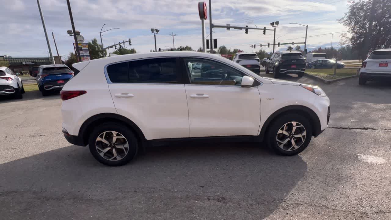 Thumbnail: 2020 Kia Sportage - 9