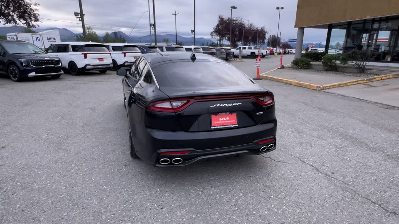 Thumbnail: 2018 Kia Stinger - 7