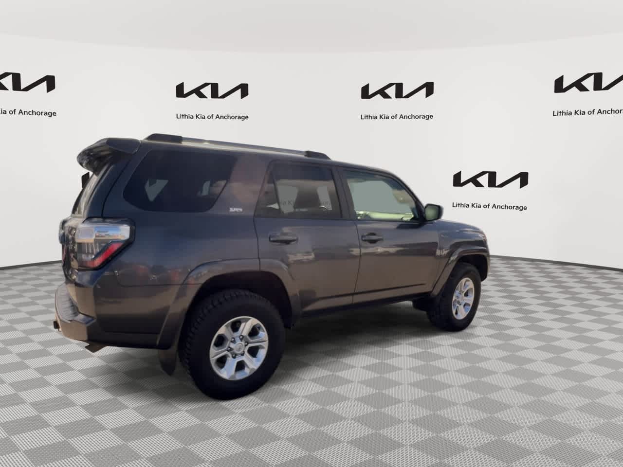 Thumbnail: 2023 Toyota 4Runner - 9