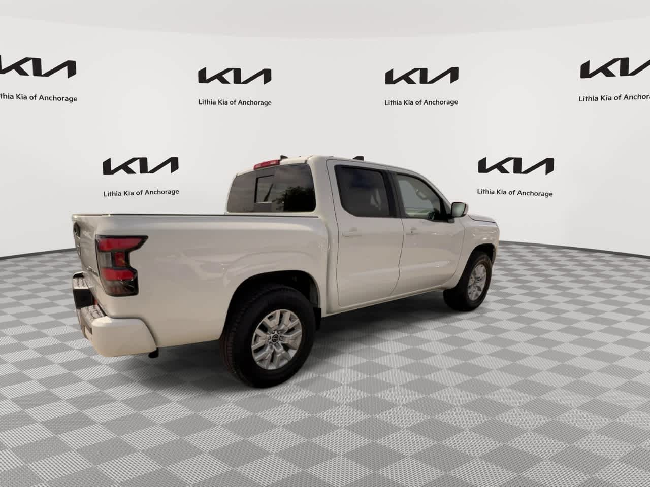 Thumbnail: 2024 Nissan Frontier - 9