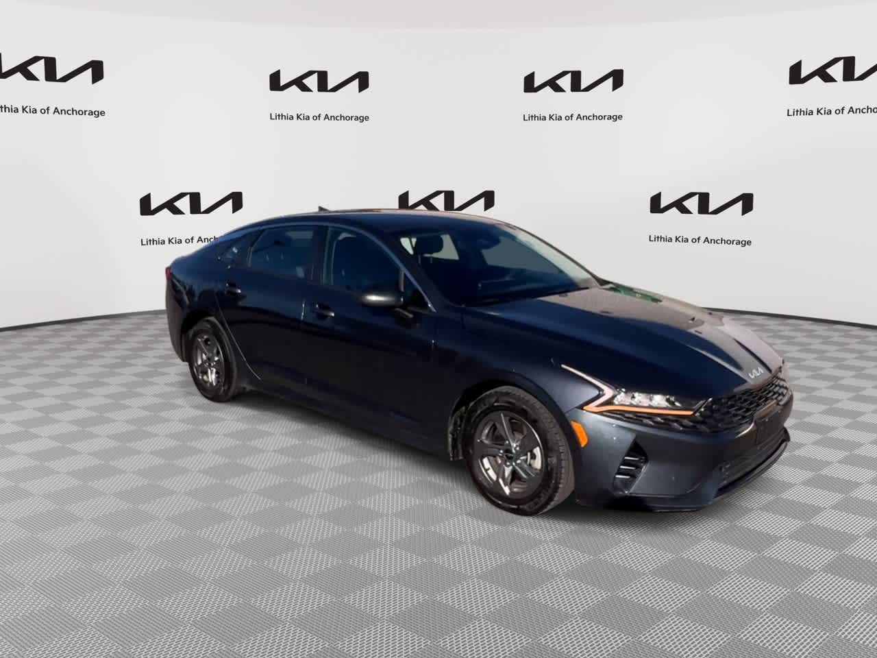 2022 Kia K5 LXS photo 2