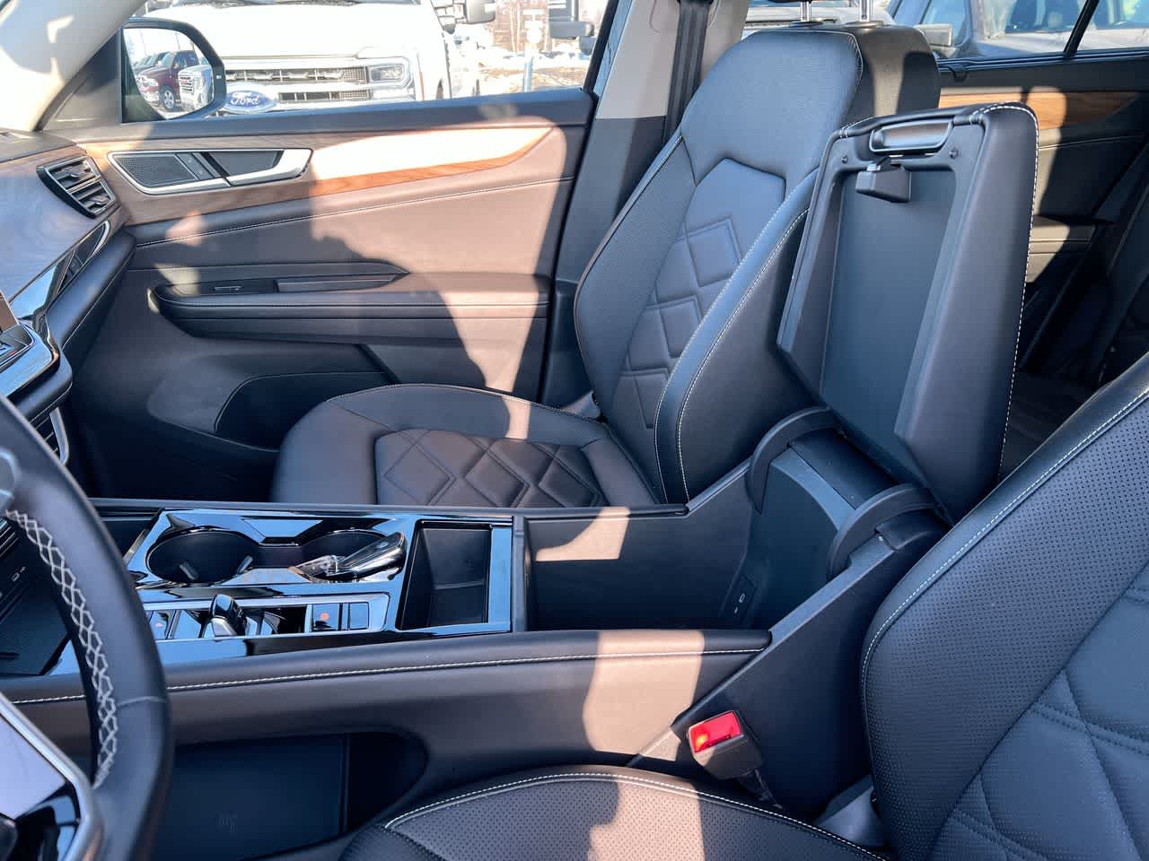 Thumbnail: 2025 Volkswagen Atlas - 21