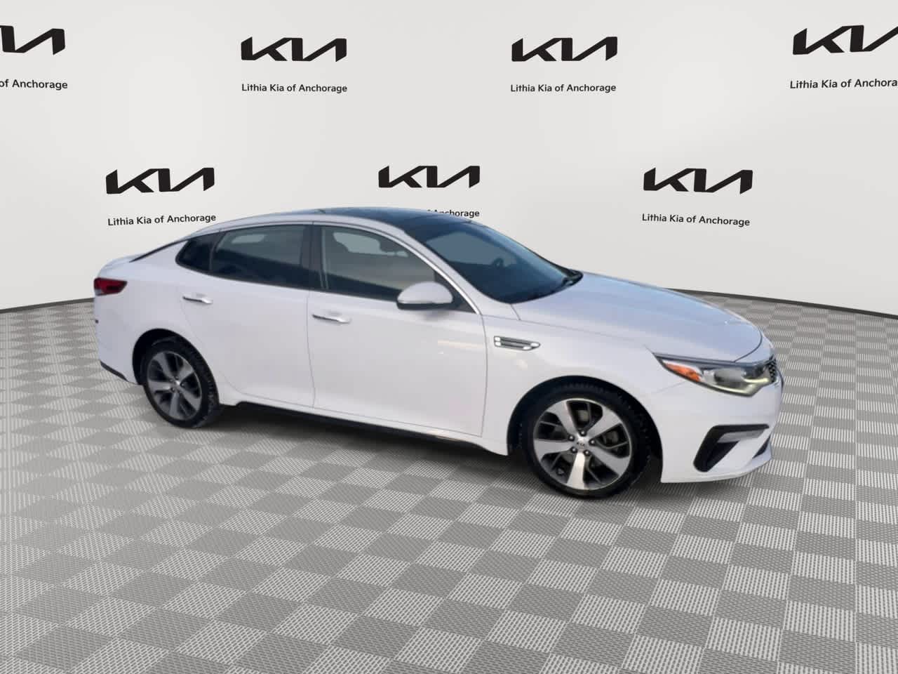Thumbnail: 2019 Kia Optima - 8