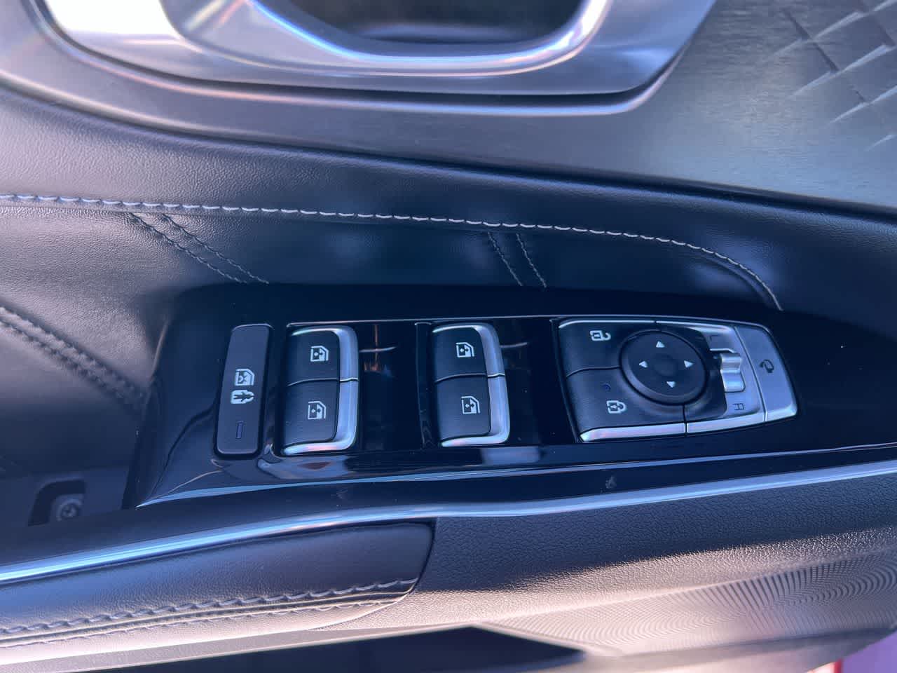 Thumbnail: 2023 Kia Sorento - 13