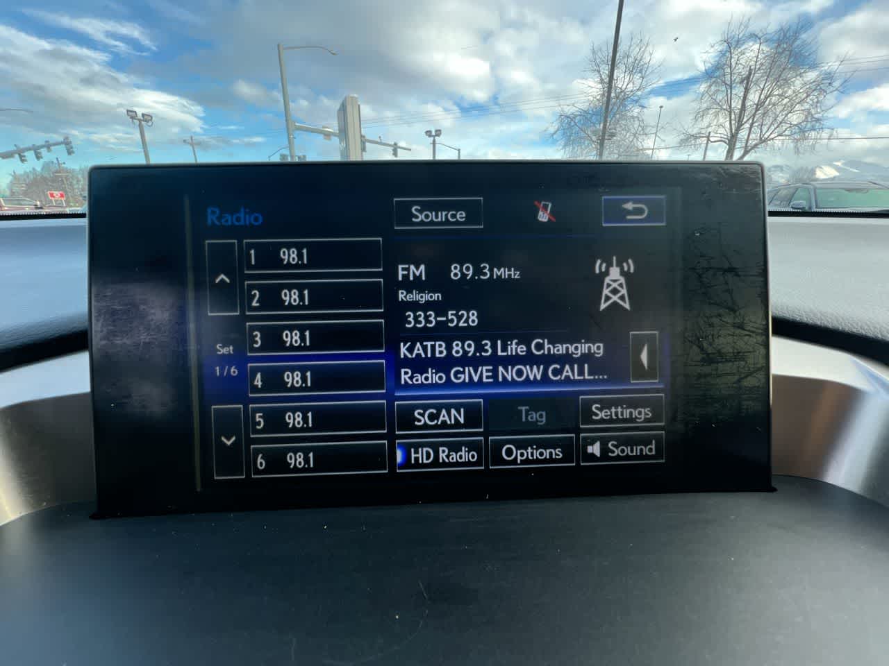 Thumbnail: 2015 Lexus NX - 16