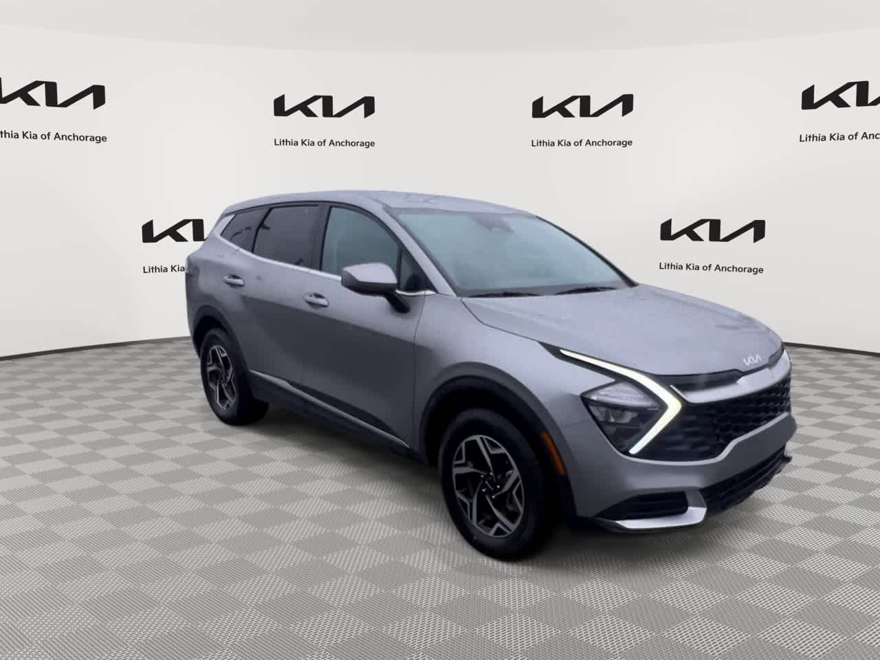 2023 Kia Sportage LX photo 2