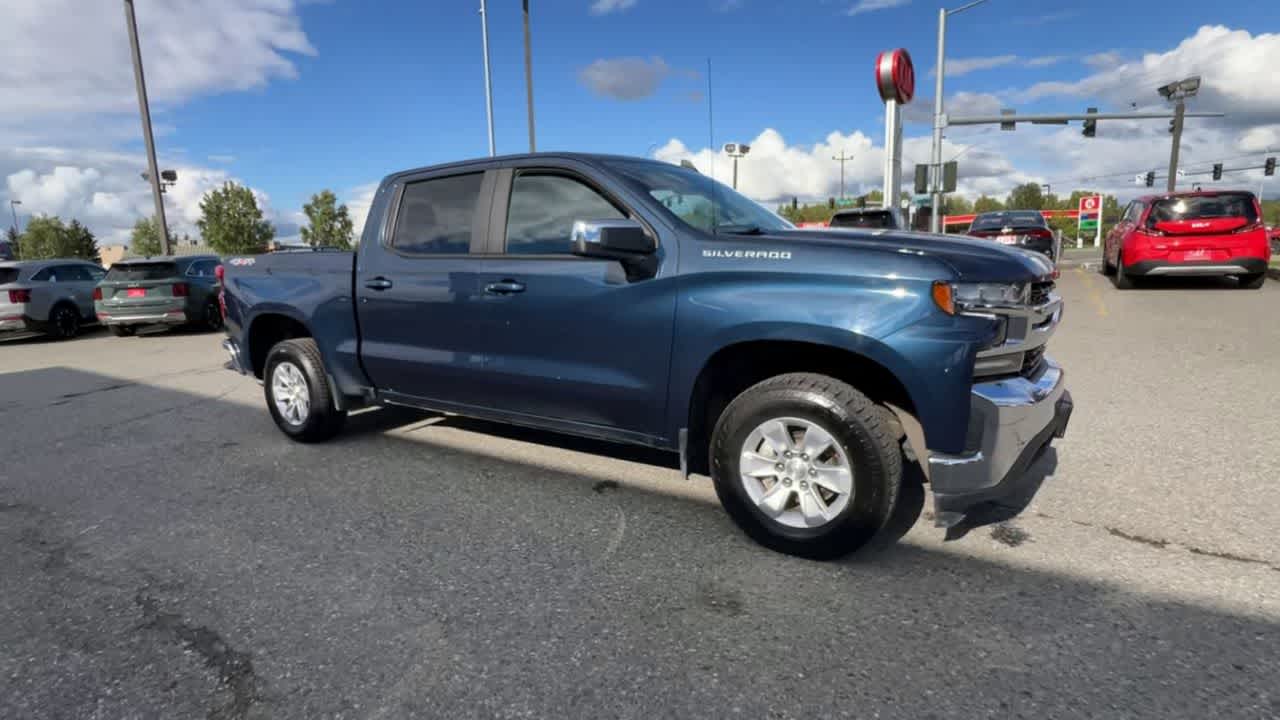 Used 2021 Chevrolet Silverado 1500 LT with VIN 3GCUYDEDXMG256256 for sale in Anchorage, AK