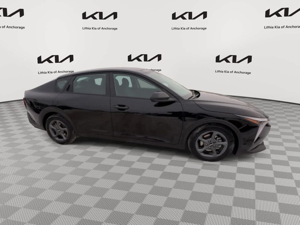 Certified 2025 Kia K4 LXS Sedan
