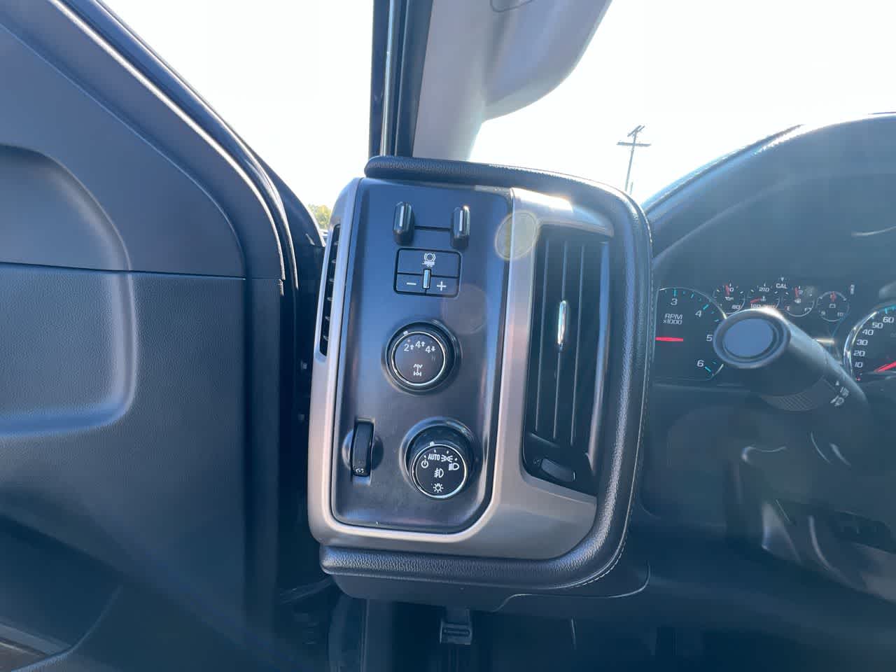 2017 GMC Sierra 2500 Denali 18