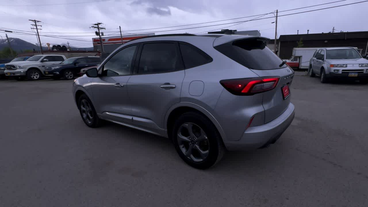 Thumbnail: 2024 Ford Escape - 6
