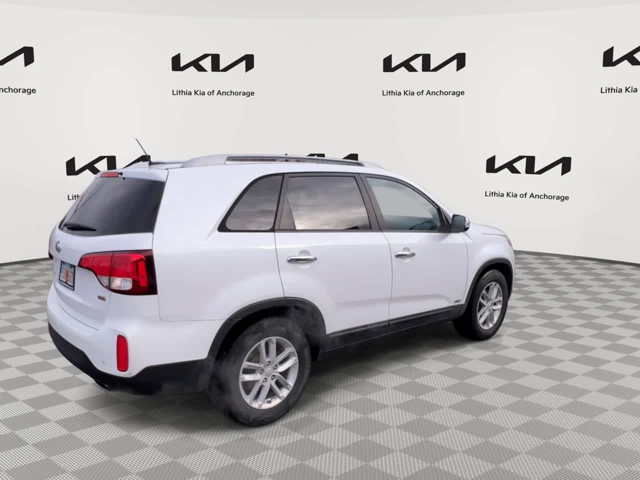 Thumbnail: 2015 Kia Sorento - 8