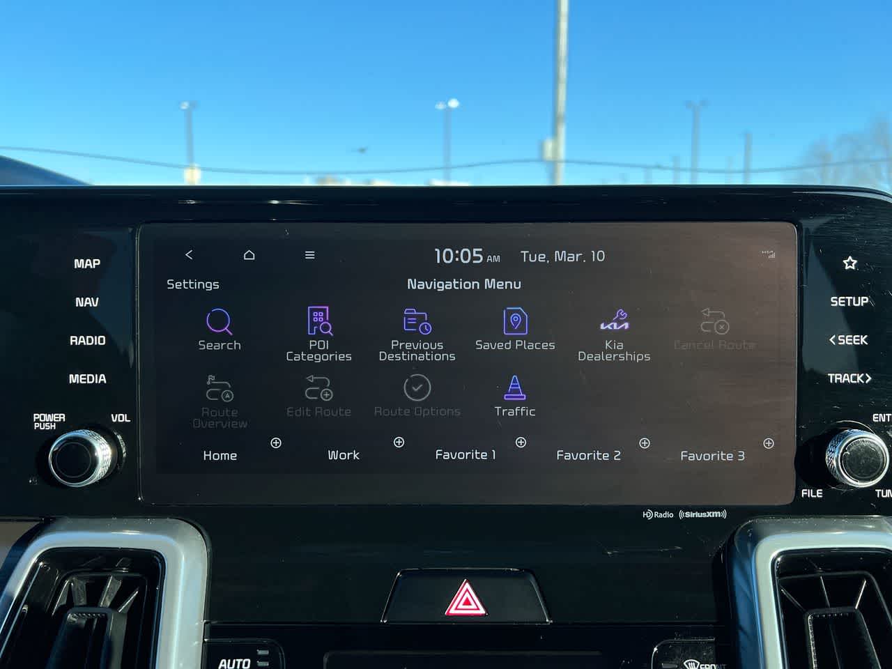 Thumbnail: 2023 Kia Sorento - 18