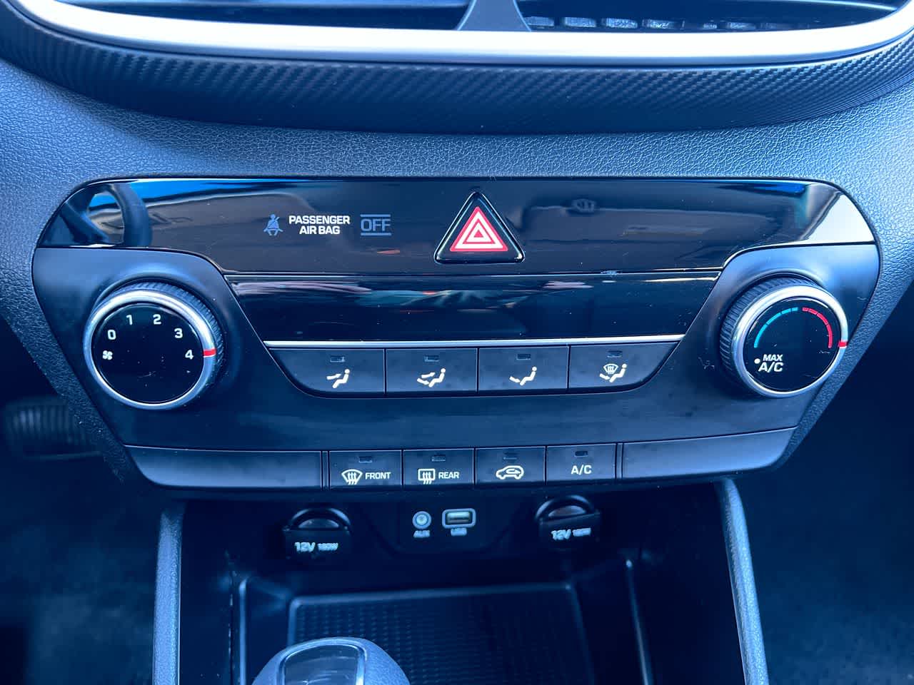 Thumbnail: 2019 Hyundai Tucson - 19