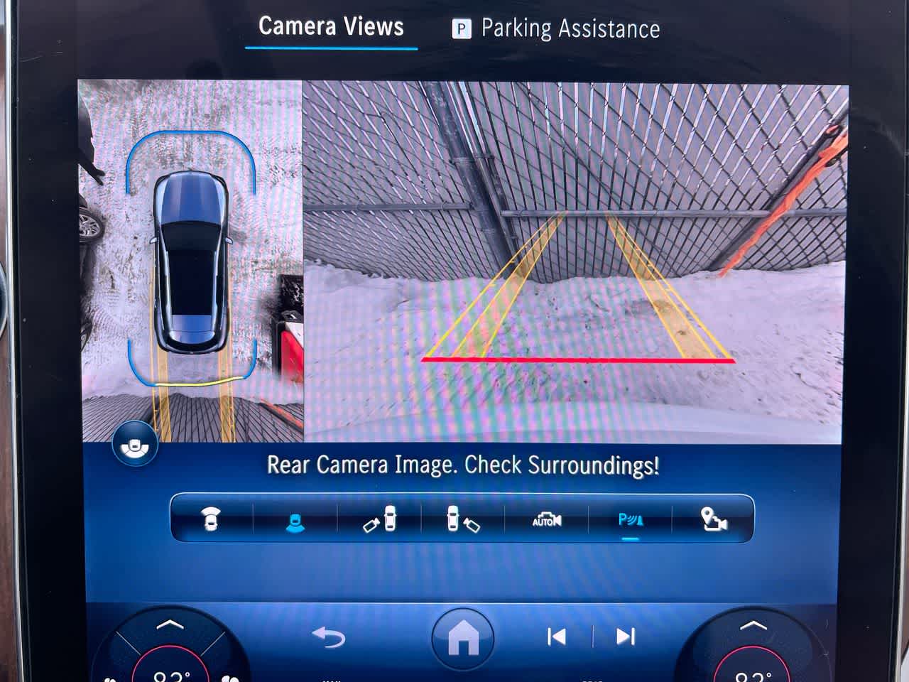 Thumbnail: 2024 Mercedes-Benz GLC - 17