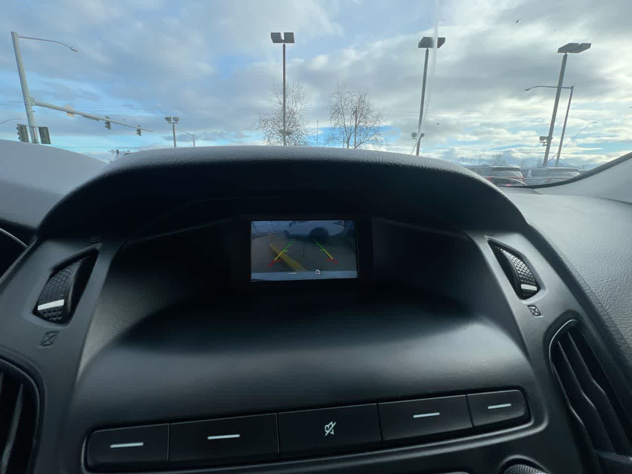 Thumbnail: 2018 Ford Focus - 17