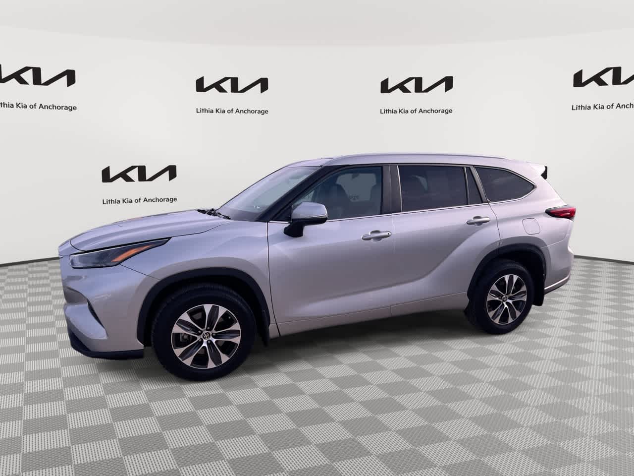 Thumbnail: 2023 Toyota Highlander - 1