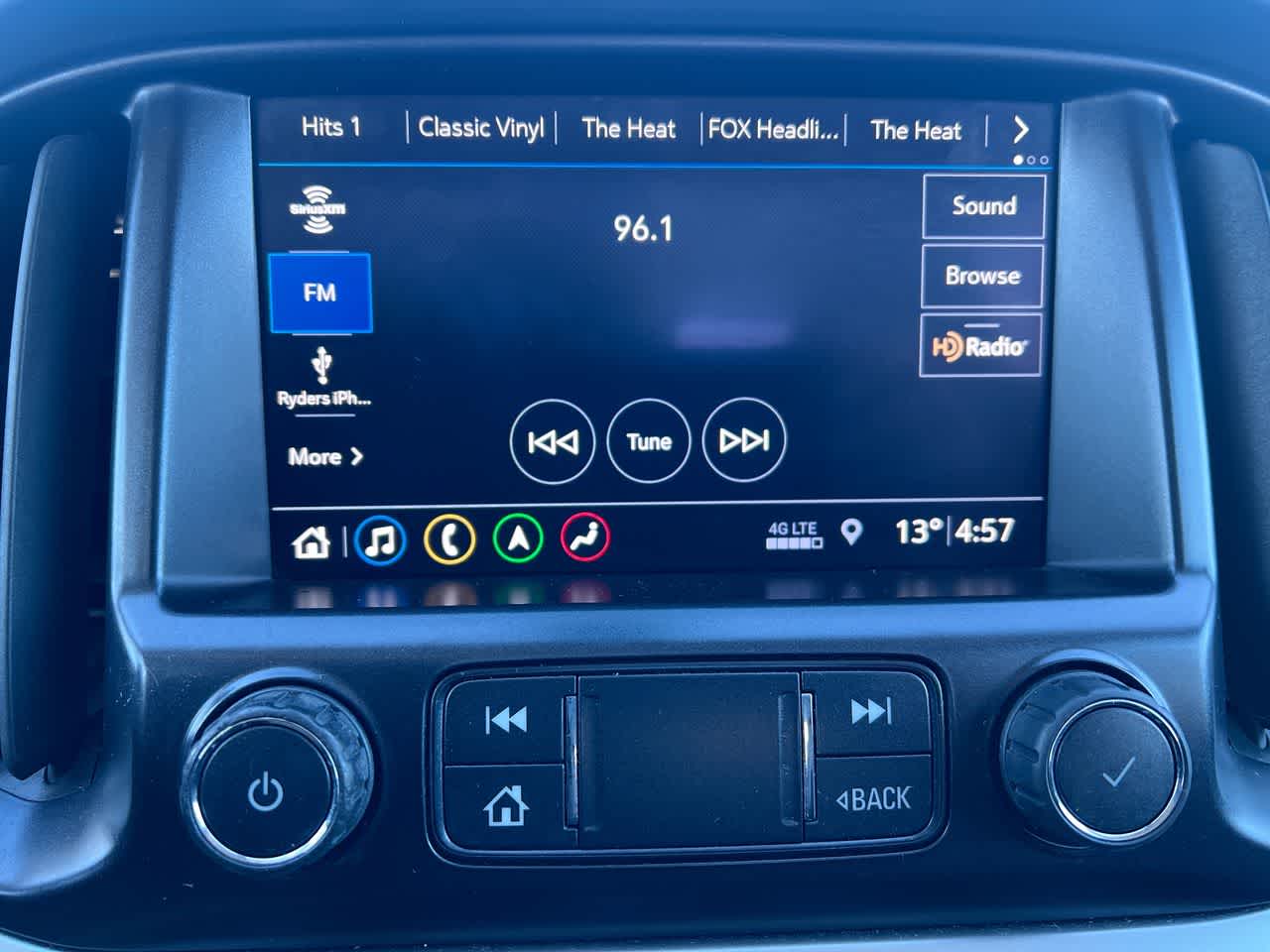 Thumbnail: 2020 Chevrolet Colorado - 24