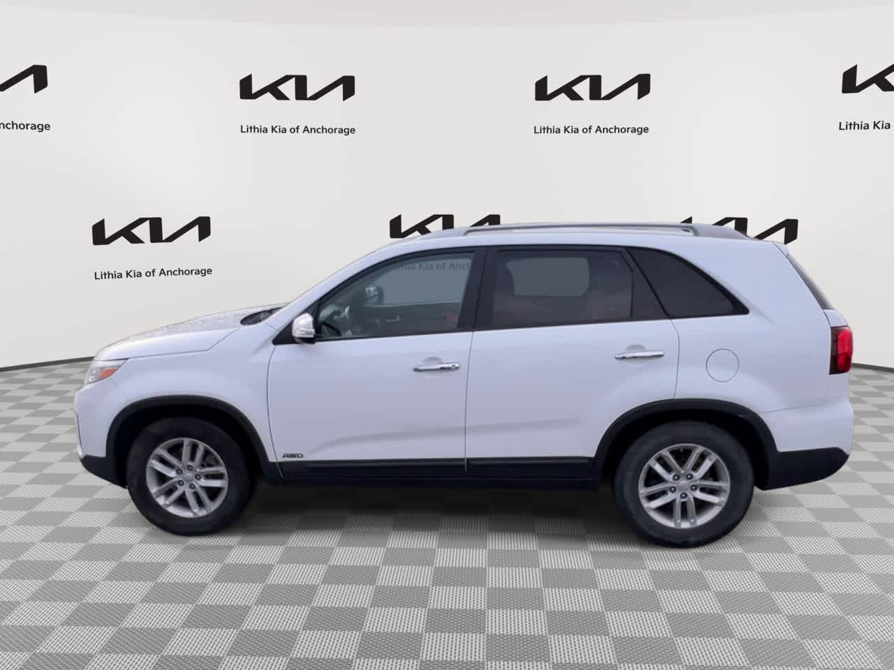 Thumbnail: 2015 Kia Sorento - 5