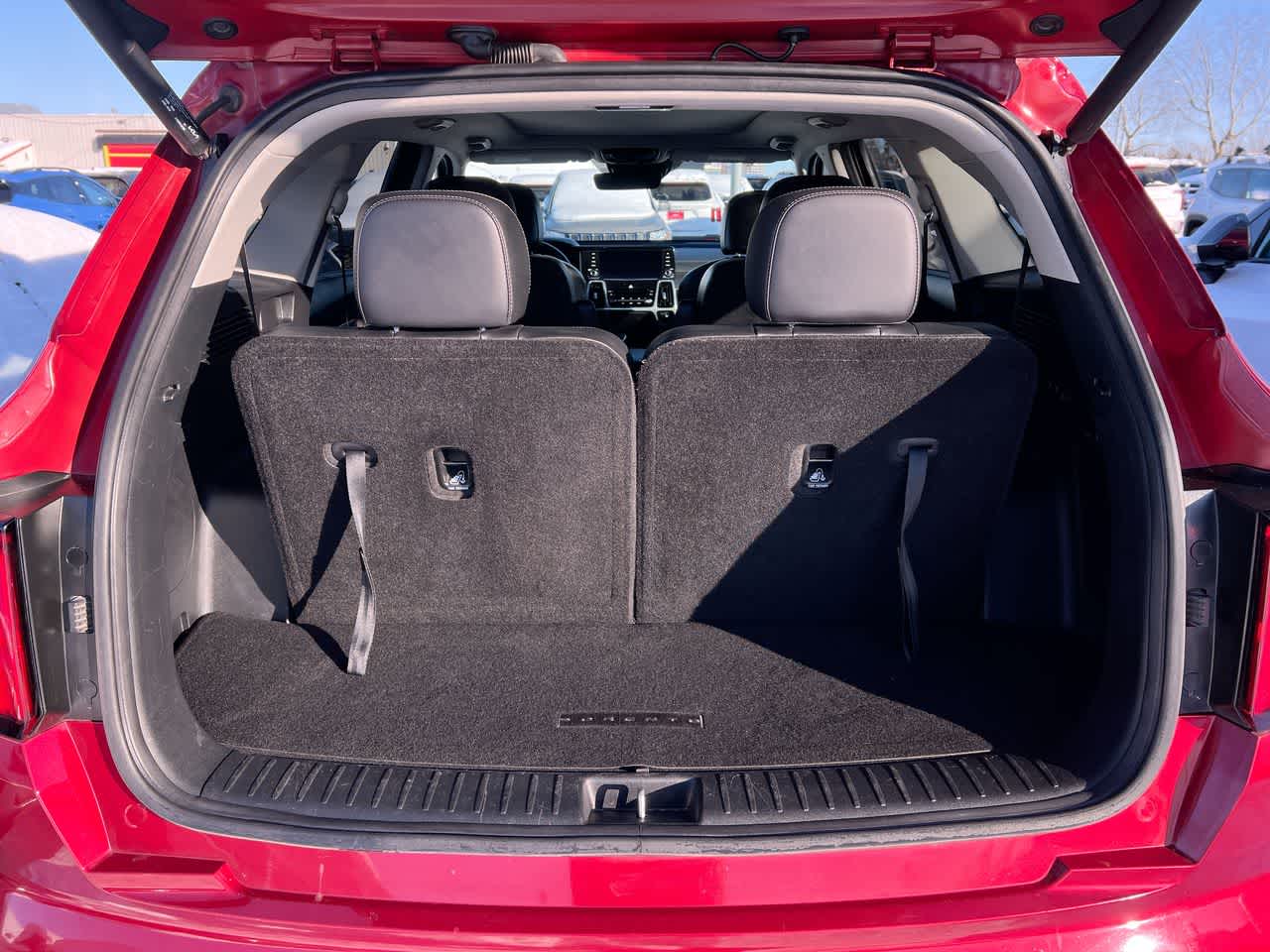 Thumbnail: 2023 Kia Sorento - 26