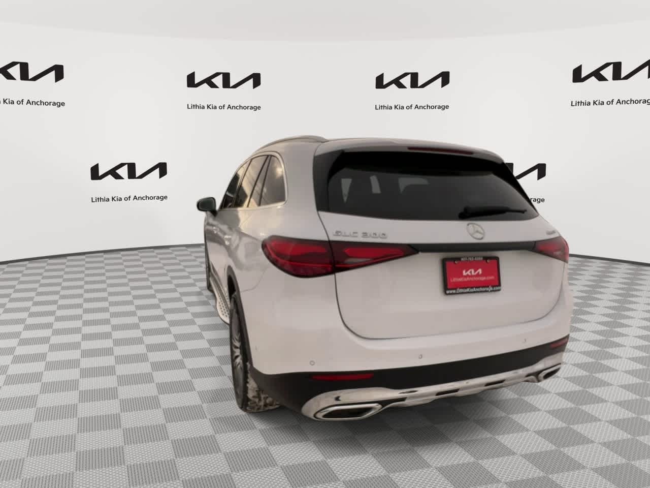 Thumbnail: 2024 Mercedes-Benz GLC - 7