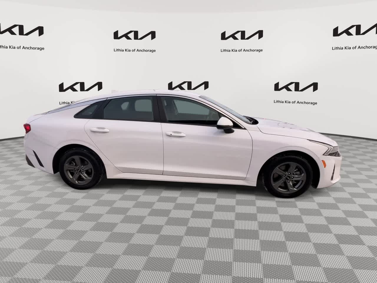 Thumbnail: 2023 Kia K5 - 9