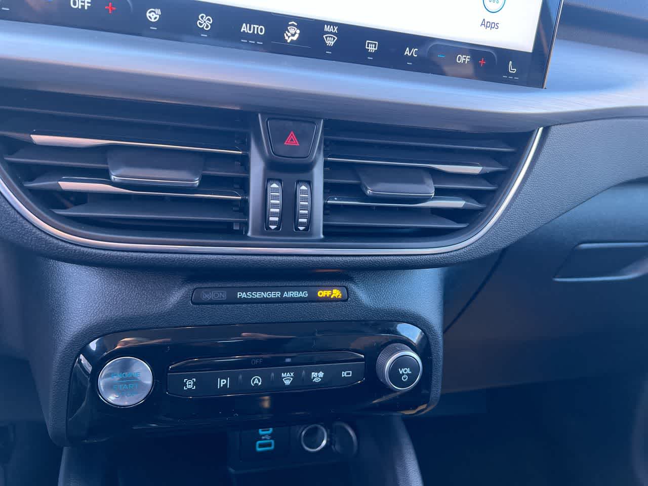 Thumbnail: 2023 Ford Escape - 19