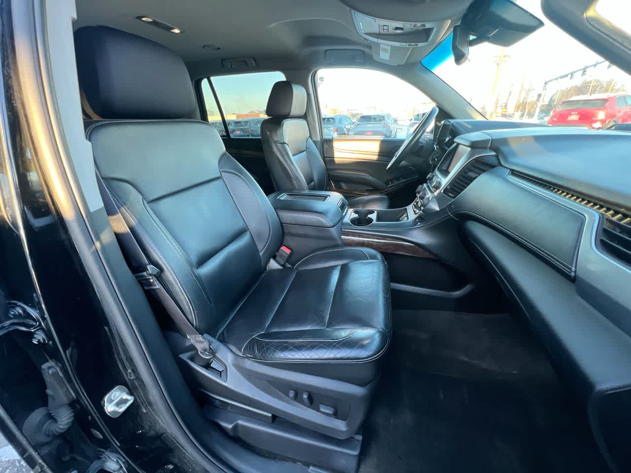 Thumbnail: 2015 Chevrolet Tahoe - 28