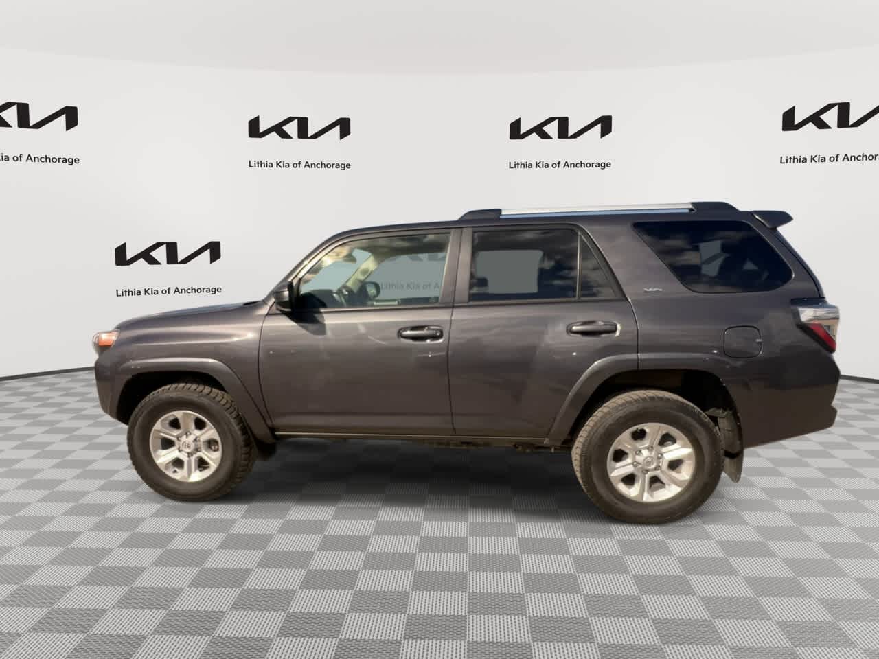 Thumbnail: 2023 Toyota 4Runner - 6