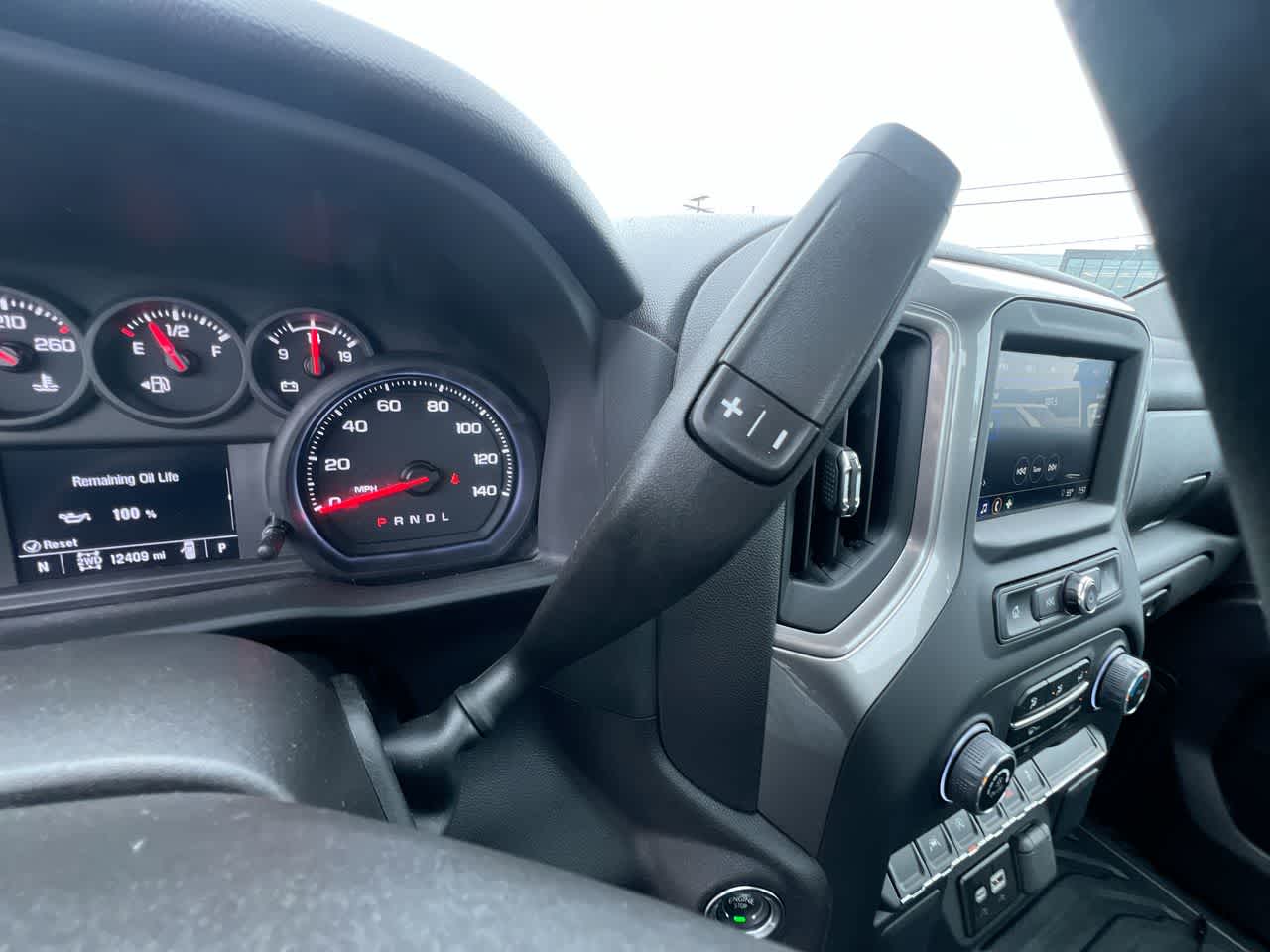 Thumbnail: 2024 Chevrolet Silverado 1500 - 20